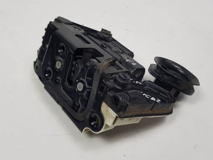 CERRADURA PUERTA TRASERA DERECHA - VOLKSWAGEN - #863106