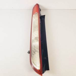 PILOTO TRASERO IZQUIERDO - FORD - #1235205