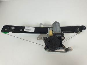 ELEVALUNAS TRASERO DERECHO - VOLVO - #928237