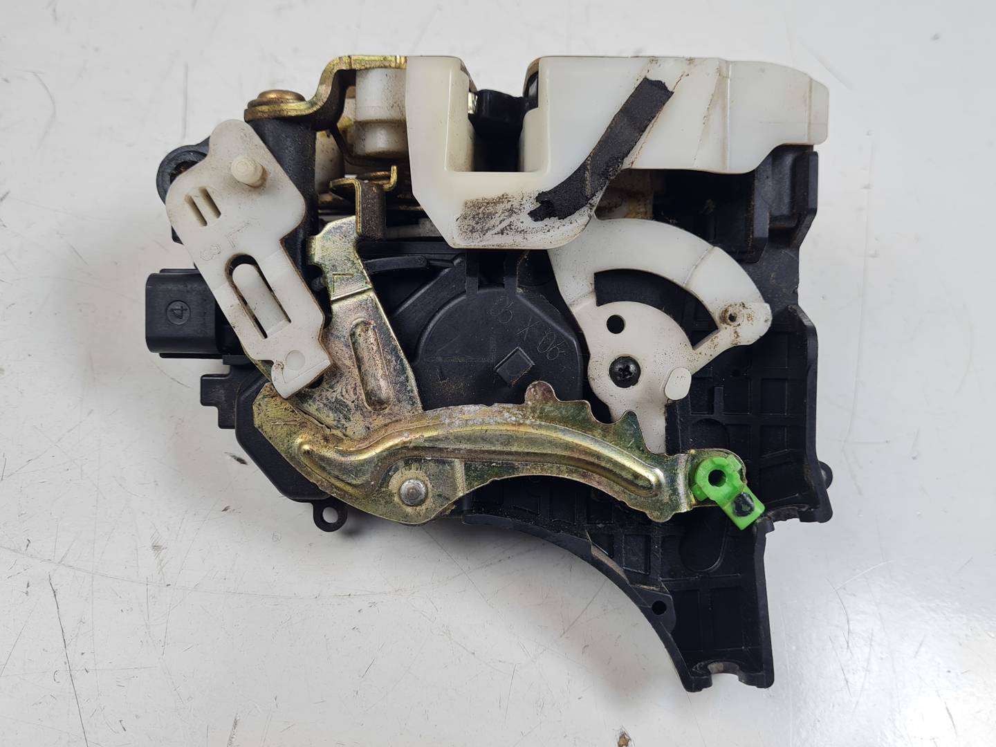 #3225524 CERRADURA PUERTA TRASERA IZQUIERDA