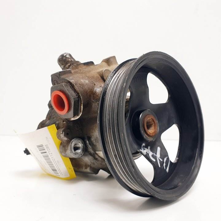 #1121086 BOMBA DIRECCION