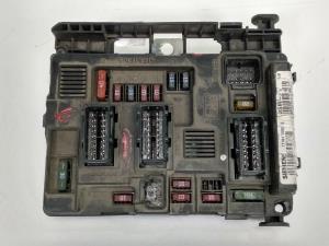 #296194 CAJA RELES / FUSIBLES