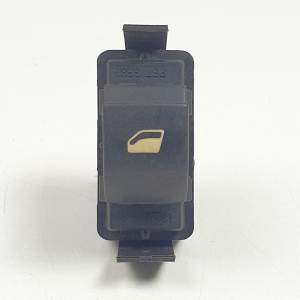 #3139008 MANDO ELEVALUNAS TRASERO DERECHO