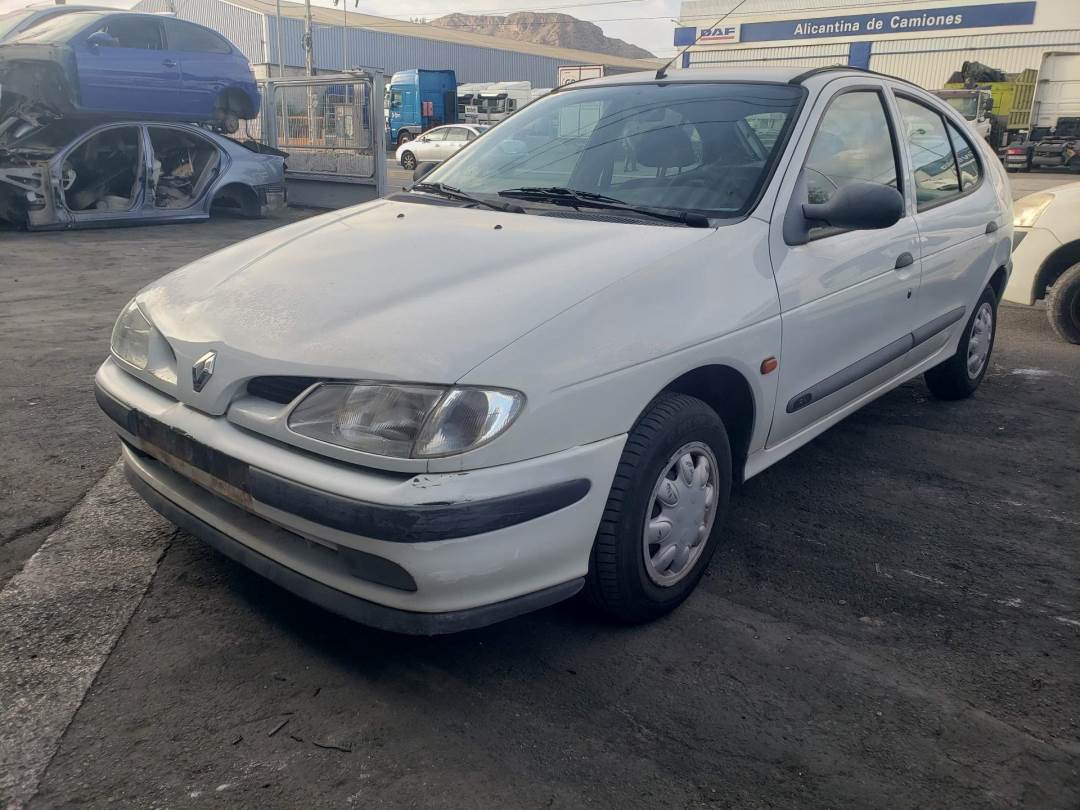 RENAULT MEGANE I BERLINA HATCHBACK (BA0) (1995 - 1999)