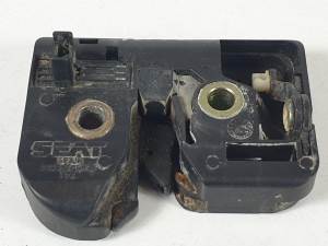 CERRADURA MALETERO / PORTON - SEAT - #946585