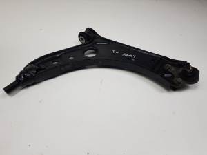 BRAZO SUSPENSION INFERIOR DELANTERO DERECHO - VOLKSWAGEN - #802504