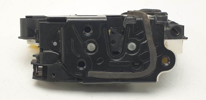 #1542534 CERRADURA PUERTA TRASERA DERECHA