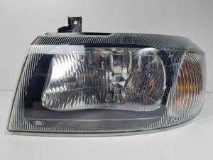 #3014640 FARO IZQUIERDO