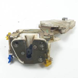 CERRADURA PUERTA DELANTERA IZQUIERDA - NISSAN - #1509166