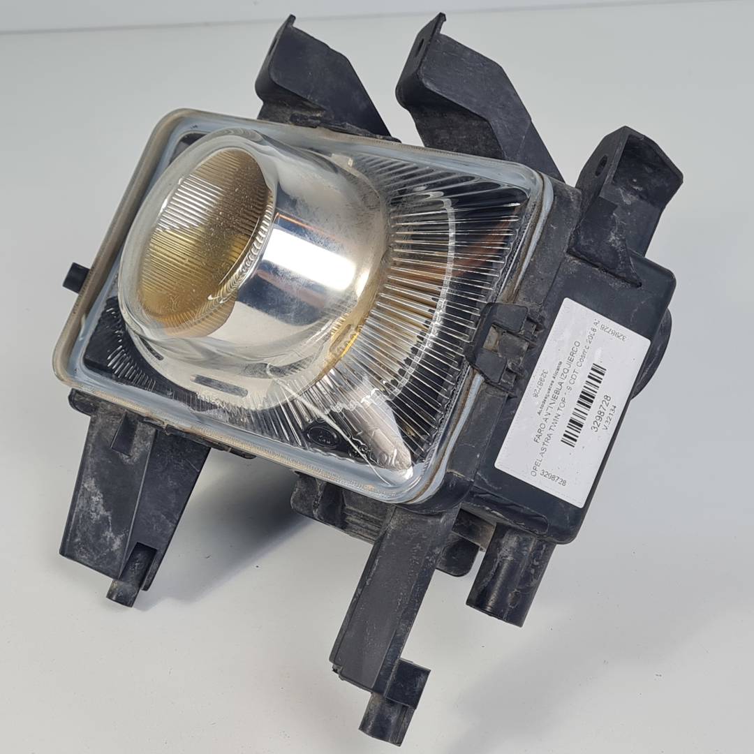 #3298728 FARO ANTINIEBLA IZQUIERDO