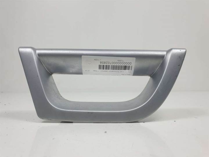 #702858 TIRADOR CAPOT