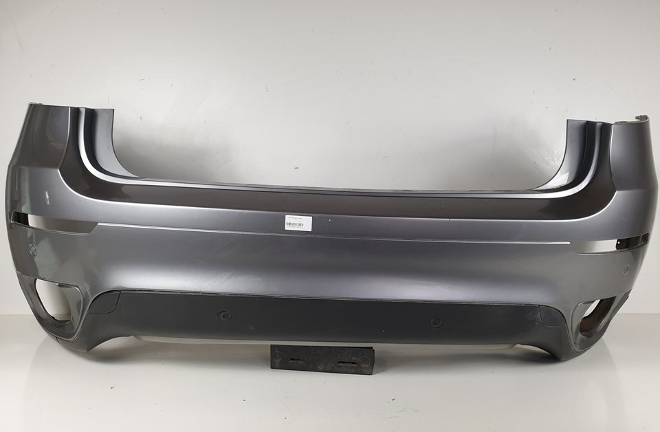 #1066758 PARAGOLPES TRASERO