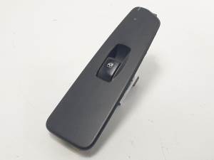 MANDO ELEVALUNAS TRASERO IZQUIERDO - SSANGYONG - #899018