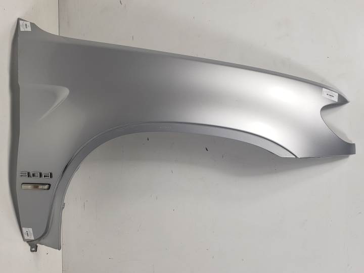 #3041303 ALETA DELANTERA DERECHA