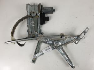 #146123 ELEVALUNAS DELANTERO DERECHO