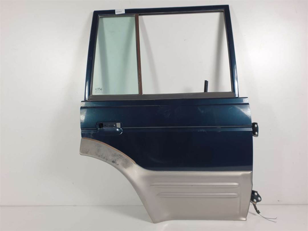 #589004 PUERTA TRASERA DERECHA