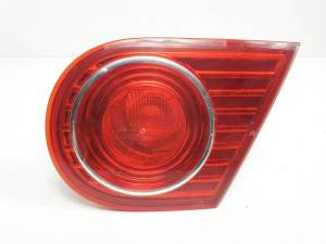 PILOTO TRASERO DERECHO INTERIOR - KIA - #680948