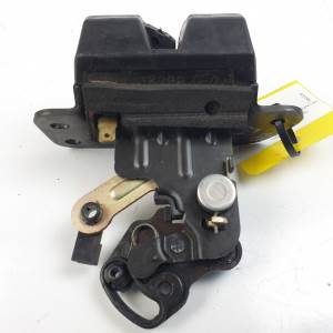 #1462229 CERRADURA MALETERO / PORTON