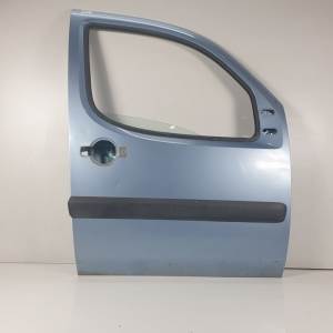 #1101795 PUERTA DELANTERA DERECHA