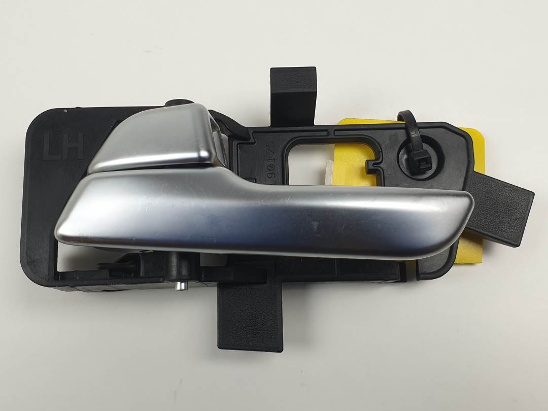 #3022933 MANETA INTERIOR DELANTERA IZQUIERDA