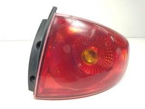 PILOTO TRASERO DERECHO - SEAT - #1168198