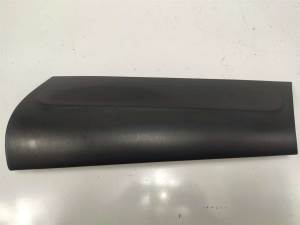 #583935 MOLDURAS TRASERAS