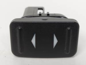 MANDO ELEVALUNAS DELANTERO DERECHO - FORD - #179623