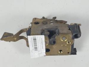 CERRADURA PUERTA DELANTERA IZQUIERDA - PEUGEOT - #841160