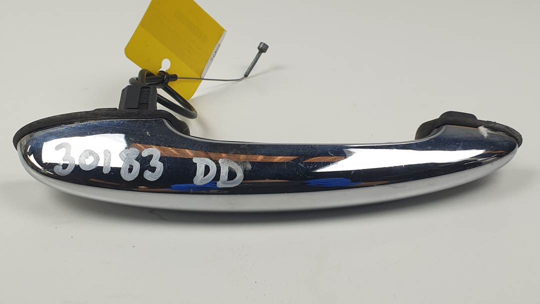 MANETA EXTERIOR DELANTERA DERECHA