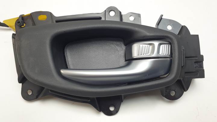 #3018280 MANETA INTERIOR DELANTERA DERECHA