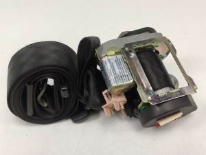 CINTURON SEGURIDAD DELANTERO IZQUIERDO - AUDI - #568256