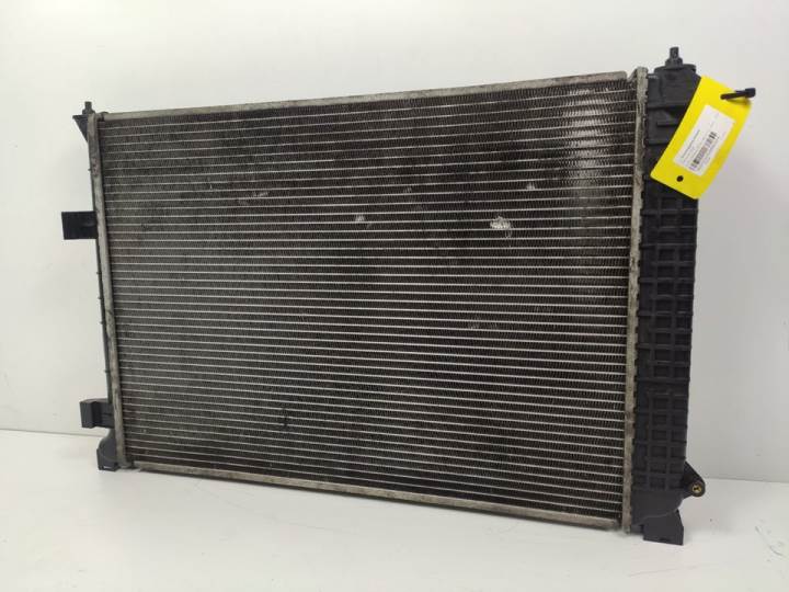 #680324 RADIADOR AGUA