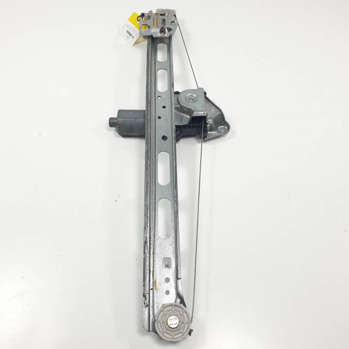 #3023512 ELEVALUNAS DELANTERO IZQUIERDO