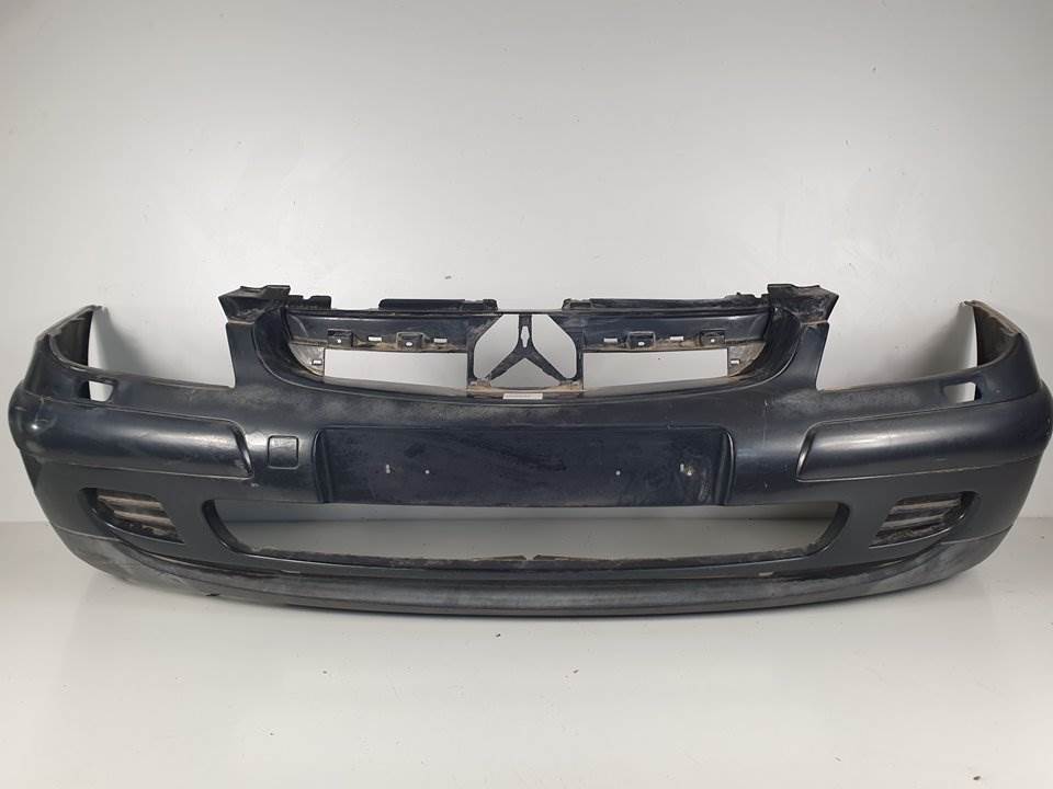 #890893 PARAGOLPES DELANTERO