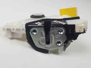 #3027717 CERRADURA PUERTA DELANTERA IZQUIERDA
