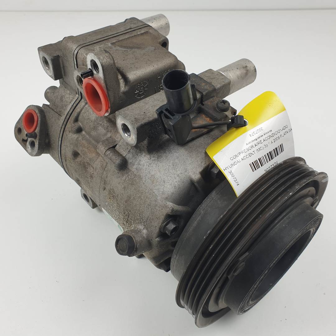 COMPRESOR AIRE ACONDICIONADO - F500CB5AA06 - HYUNDAI - ACCENT (MC)