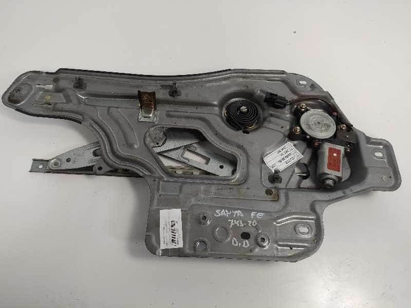 ELEVALUNAS DELANTERO DERECHO - 9882026100 - HYUNDAI - SANTA FE (SM)