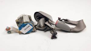 CINTURON SEGURIDAD TRASERO IZQUIERDO - KIA - #1105322