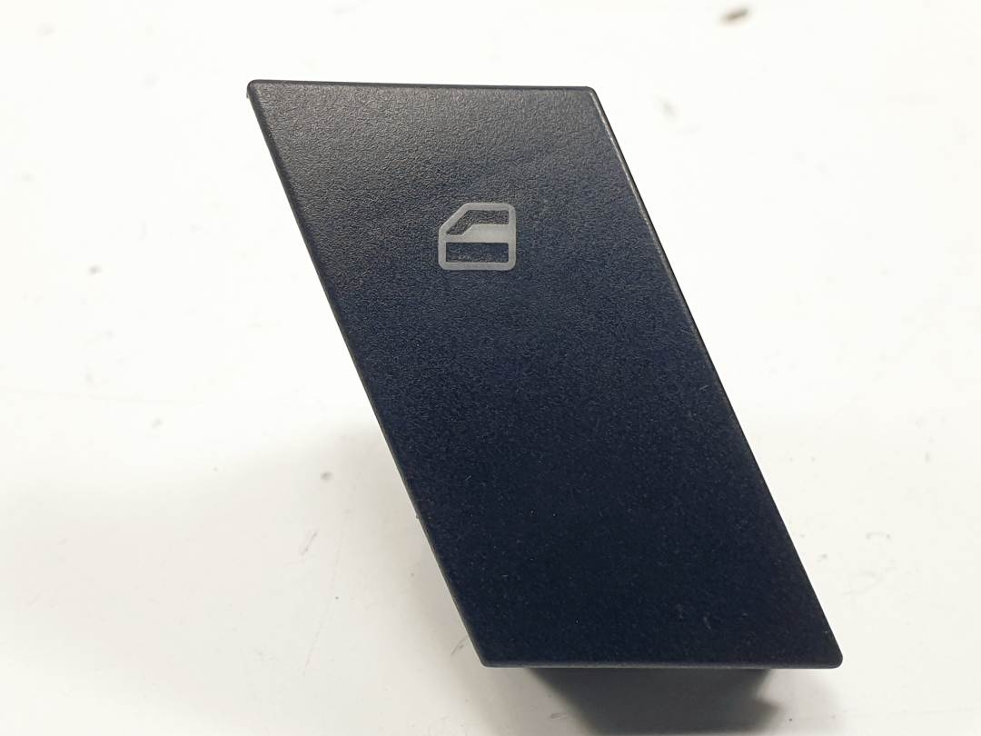 #3101407 MANDO ELEVALUNAS DELANTERO DERECHO