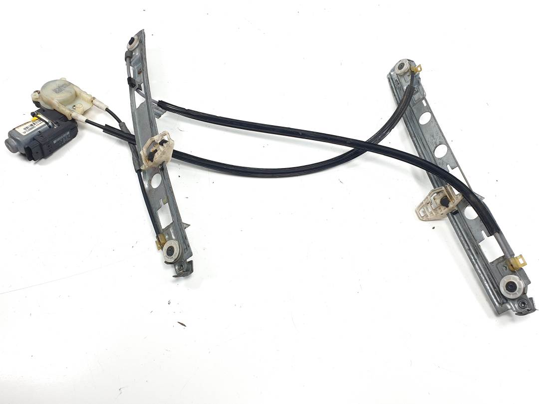 #3219034 ELEVALUNAS DELANTERO DERECHO