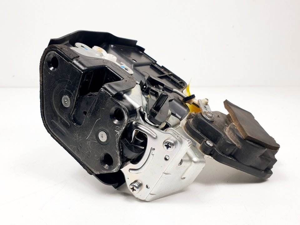 #1043063 CERRADURA PUERTA TRASERA IZQUIERDA