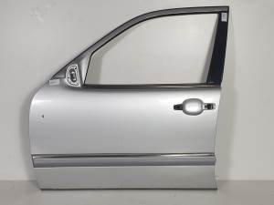 #646833 PUERTA DELANTERA IZQUIERDA