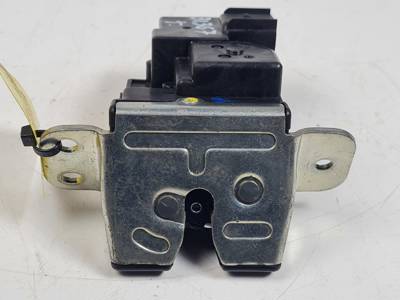 #3205585 CERRADURA MALETERO / PORTON