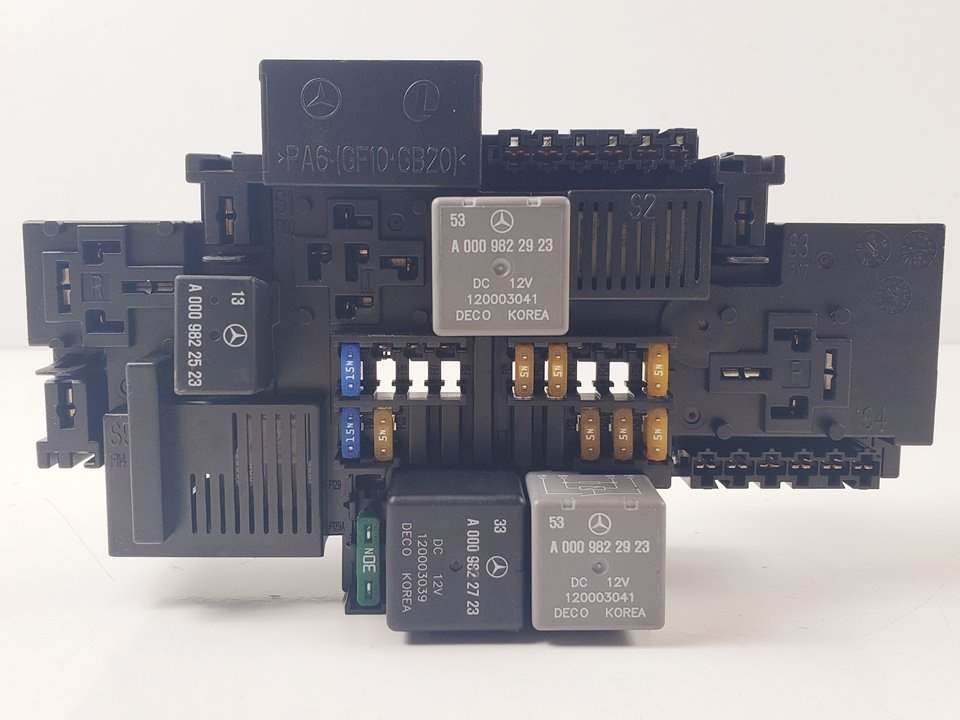CAJA RELES / FUSIBLES - A2229063202 - MERCEDES - CLASE C CABRIO (BM 205)(6.2016->)