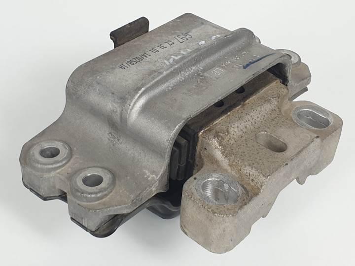 SOPORTE MOTOR IZQUIERDO - VOLKSWAGEN - #905424