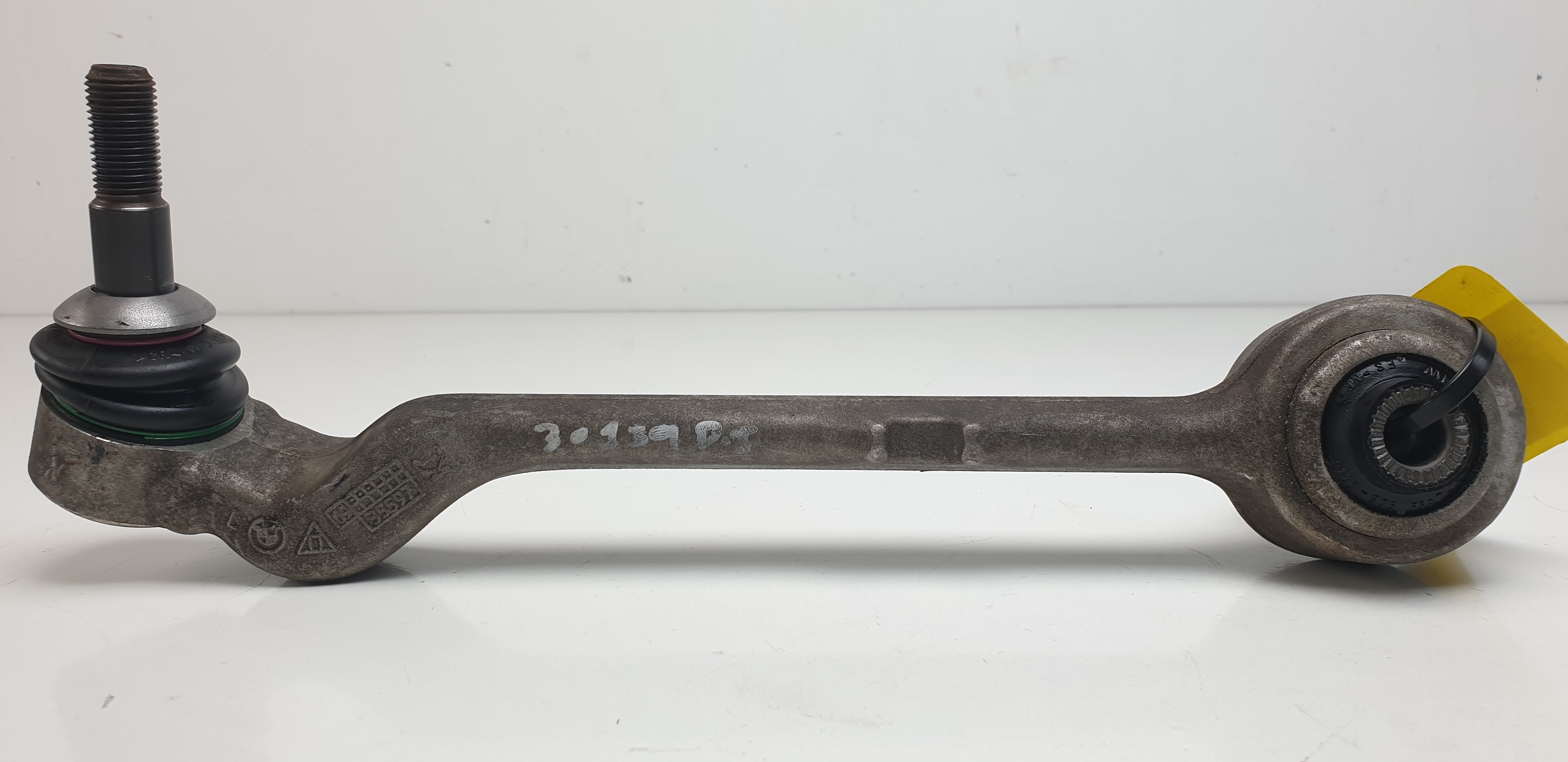 #3106413 BRAZO SUSPENSION INFERIOR DELANTERO IZQUIERDO