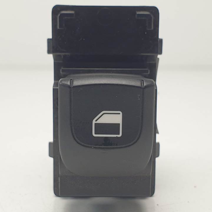 #1436165 MANDO ELEVALUNAS DELANTERO DERECHO