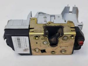 CERRADURA PUERTA TRASERA IZQUIERDA - PEUGEOT - #230790