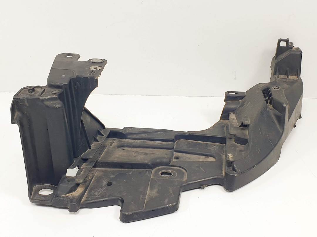 SOPORTE FARO IZQUIERDO