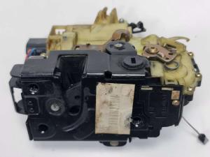 #225230 CERRADURA PUERTA TRASERA DERECHA